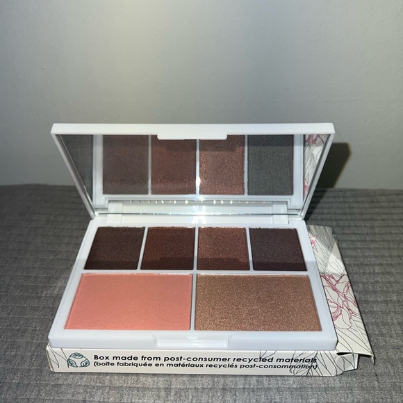 Seraphine Botanicals Mimosa+Magic-Vegan Eyeshadow, Blush & Highlighter Palette. - Picture 4 of 4